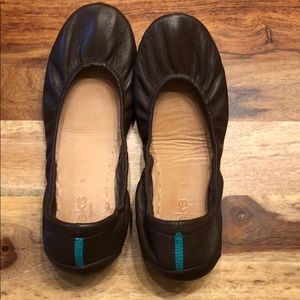 Women’s Tieks (dark brown)